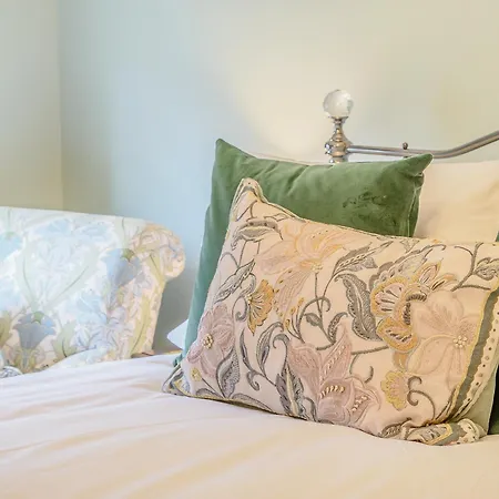 The Merry Gull Whitby